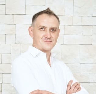Роман Абросимов